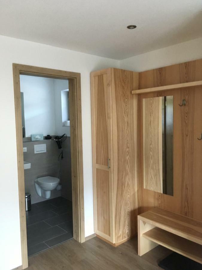 Großes Doppelzimmer